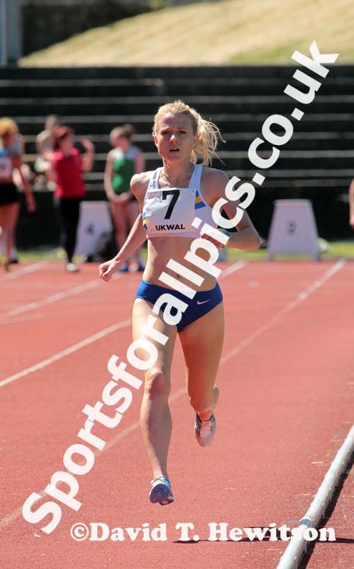 Jackie Fairchild (Trafford AC) winning the 3000 metres at the UK Women's National League, Premier, Meadowbank, Edinburgh.